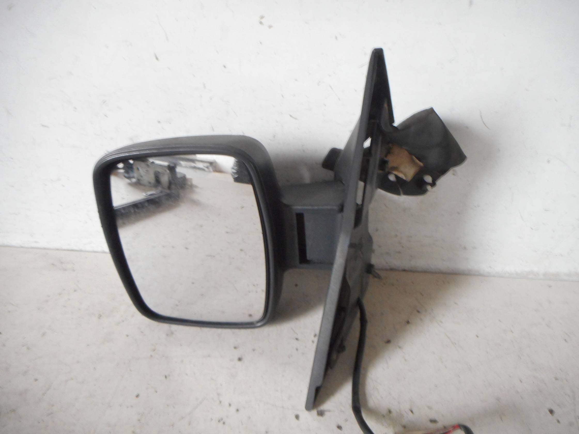 Retrovisore est. regolaz. elettr. sx.